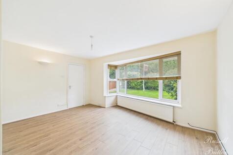 CAM01995G0-PR0378-STILL002