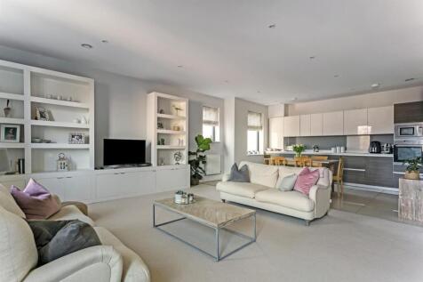 63602_Flat 9 The Pond House 19 Pittville Crescent