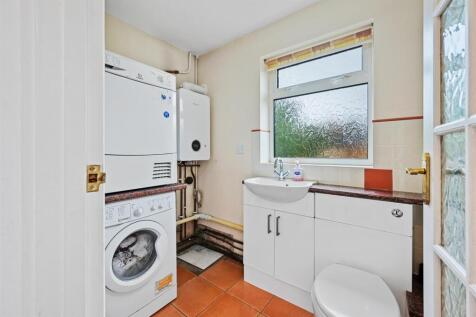 Utility Room/Downstairs WC