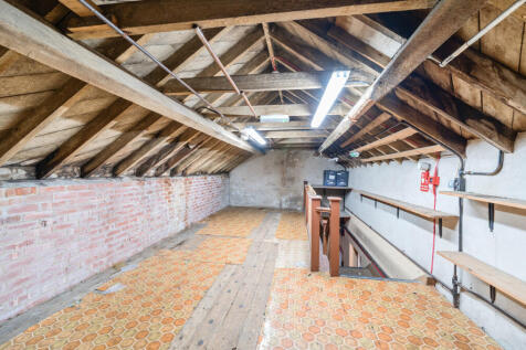 1299476-22-6835e3...