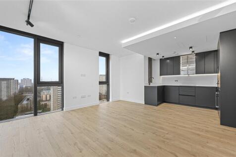 Reception/Kitchen