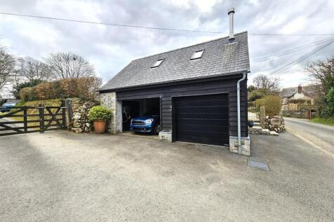 Garage and Carport.jpg