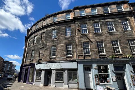 Utilities all-inclusive rent is £2765.50 (£212.73 per person per week) Spacious traditional flat with easy access to Edinburgh's city centre. Property comprises of 3 double bedrooms (1 with study/offi