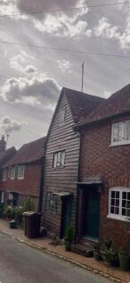 3 Bedroom House in TN1 2HN