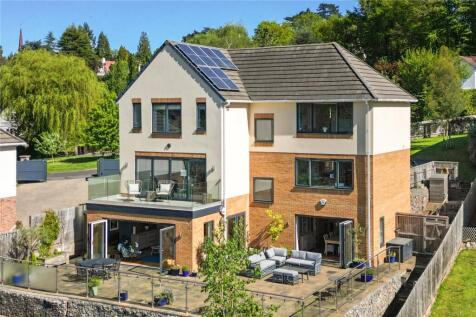 Modern, contemporary and a cul de sac setting.