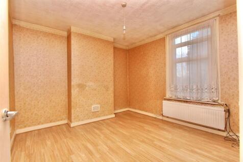 Shelbourne Road, N17