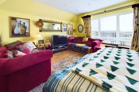 CAM03185G0-PR0079-STILL002