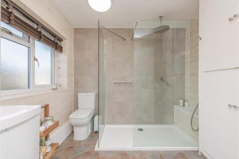 15 Babelake Street, Packington