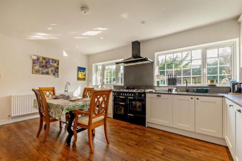8680383-interior10-800.jpg