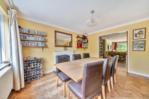 Dining Room /Snug