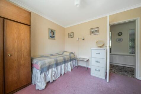 1312089-21-684c258ec9582-ARW