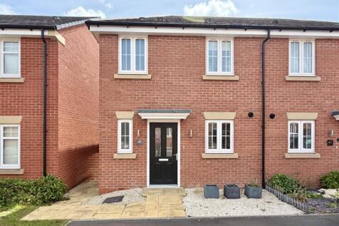 45 Green Cres-1.jpg