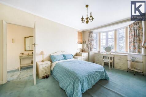 Firswood Avenue, Epsom