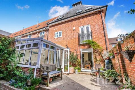 WhatsApp Image 2025-04-29 at 21.25.17_7f87d56d.jpg