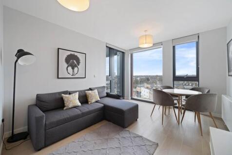 This well-presented home offers bright, spacious living throughout, featuring a large open-plan lounge with space for dining, a modern fitted kitchen and a sleek bathroom. The property also benefits f