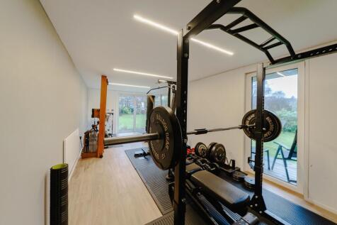 5 bed, 3 bath Detached in Birmingham - Photo 40