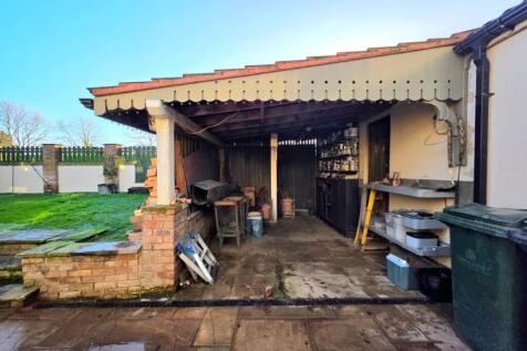 Outbuilding