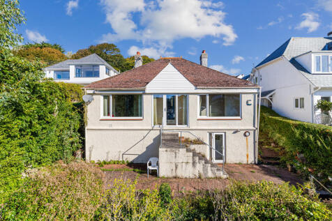 A01 - Newton Ferrers, Spinnakers - 250923