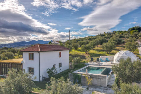 Property Image 37