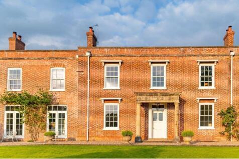 Welcome to the Manor House 1 - Copy.jpg