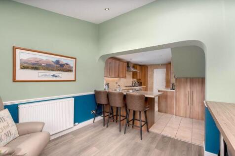 3 bed, 1 bath Terraced in Leeds - Photo 9