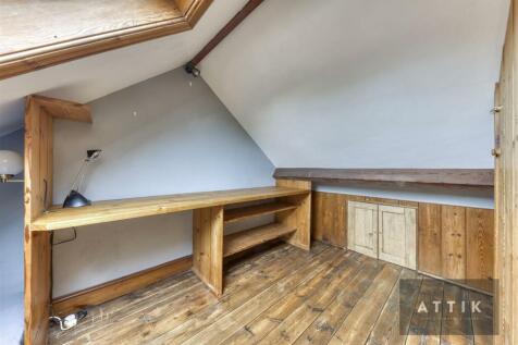 Attik-24.jpg