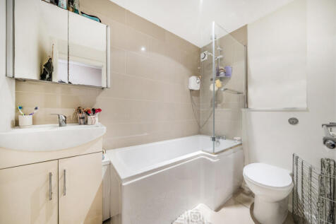 1358854-5-68d669d...