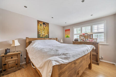 1373867-20-6903a6...