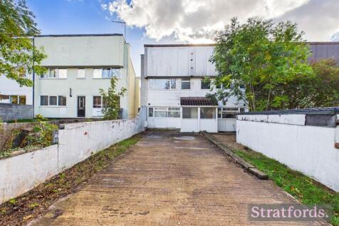 2 Bedroom Terraced in MK13 7BW