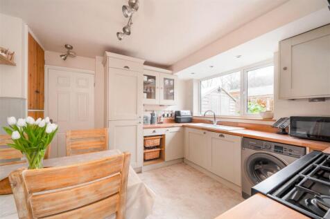 Kitchen-5.jpg