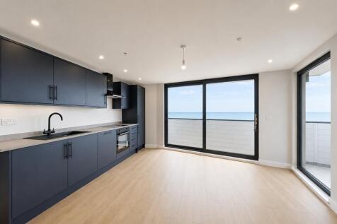 Plot 10
