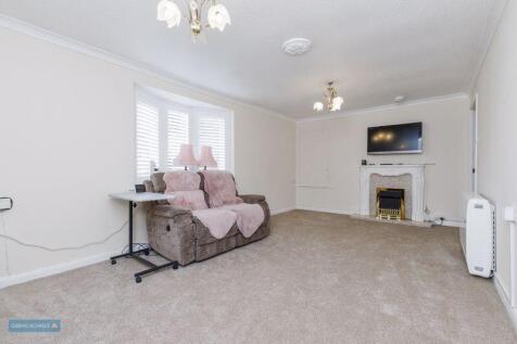 Sitting/Dining Room