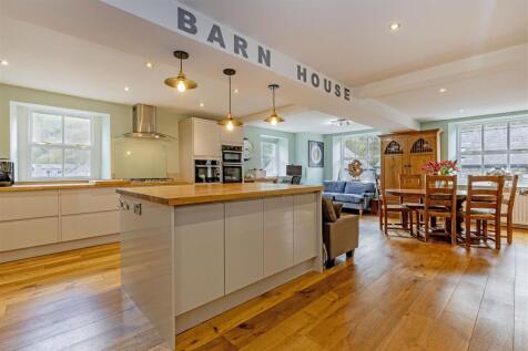 Kitchen-1.jpg