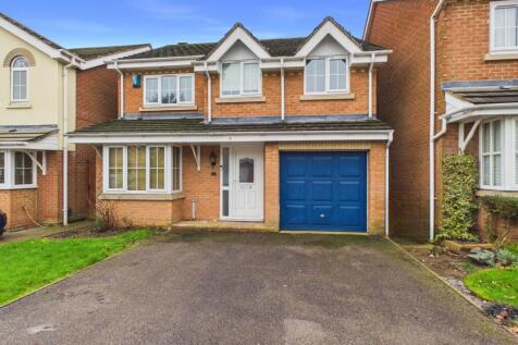 1. CAM04922G0-PR0114-STILL034