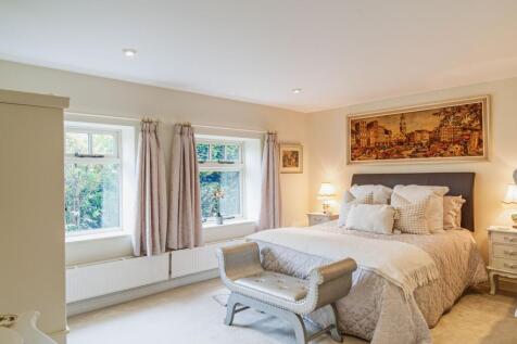 Self contained section bedroom