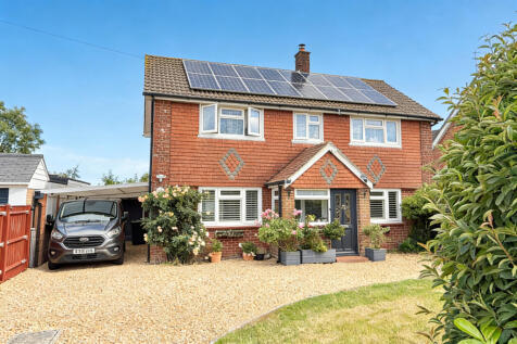 4 bedroom family home northfield road