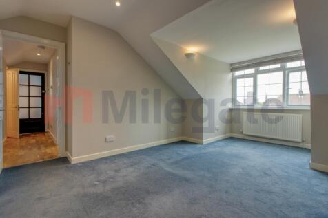 Modern one bedroom flat. Open-plan living room & kitchen, double bedroom and bathroom. Lots of storage. Parking. Unfurnished. Available immediately.