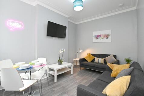 5 Bedroom House in S11 8UL