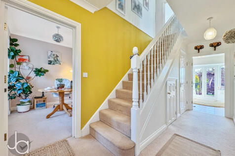 20250218_12430071...