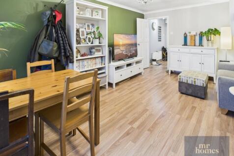 Living Room/Diner