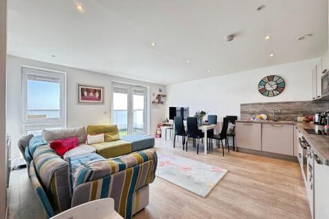 Lounge/kitchen/dining area