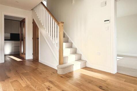 Entrance/Dining Room
