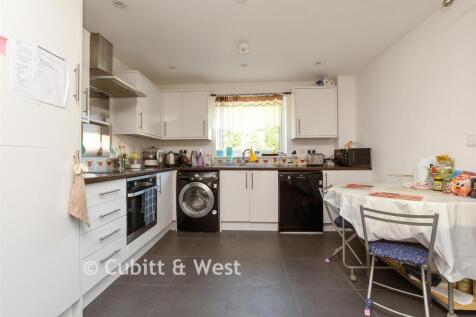 Kitchen Lounge/Dining Room