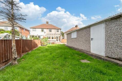 Rear Garden (2)