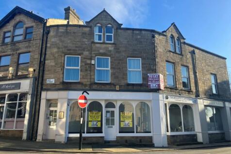 Office to rent in yeadon