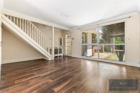 Birdhurst Avenue 42 MV-5.jpg