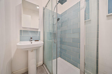 1389237-6-6942d56...