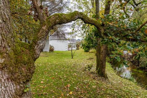 4 bed, 4 bath Detached in Glasgow - Photo 59