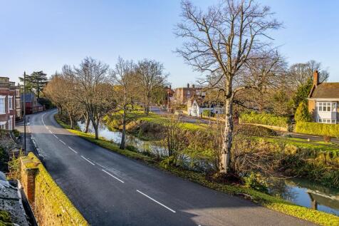 2 Welland House (Spalding)-7.jpg