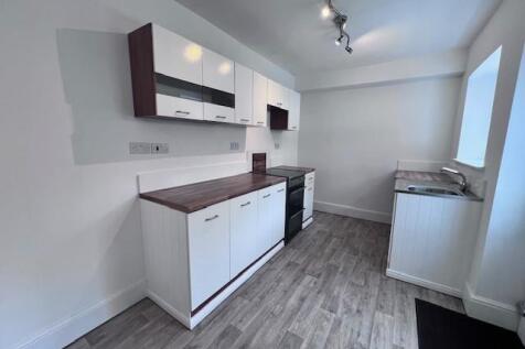 87 Bridge Street kitchen.JPG